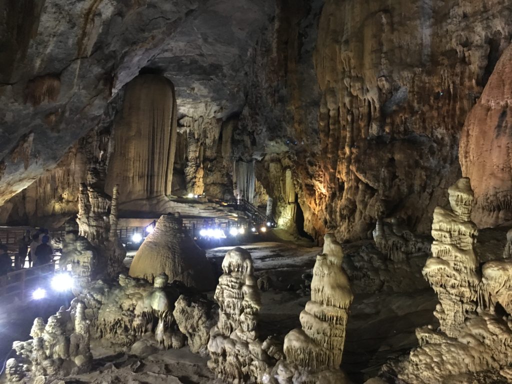 Hue Vinh Moc tunnel Paradise cave Hue