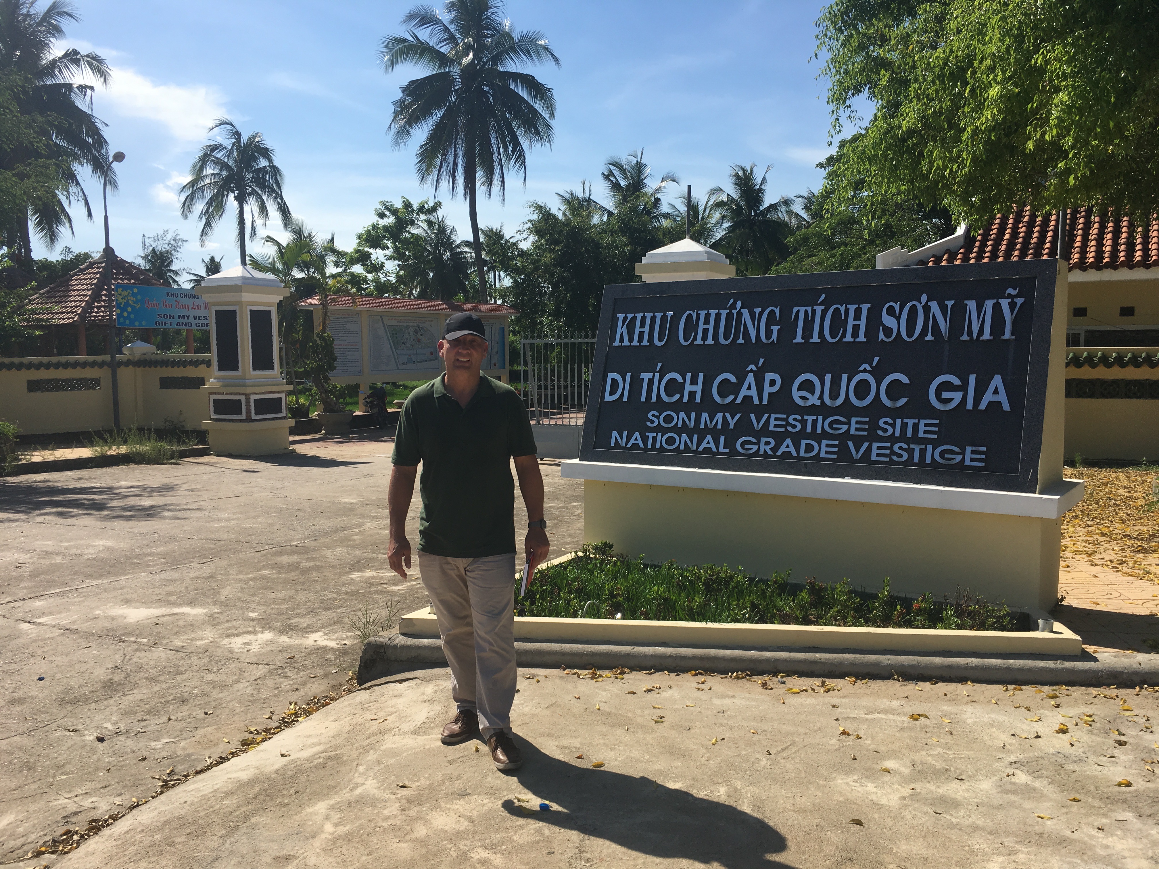 Private tour to Son My memorial (My Lai massacre site) from Hue city